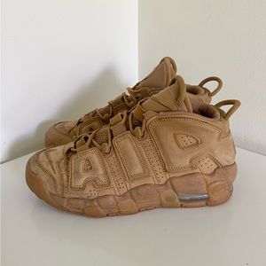 Women’s Nike Uptempos Sneakers in Wheat